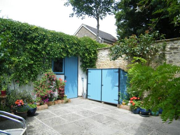 Courtyard Garden