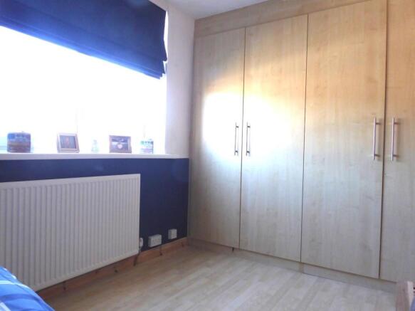 BEDROOM 2