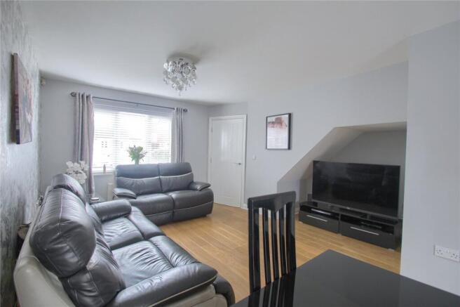 3 bed Terraced for sale Image 5