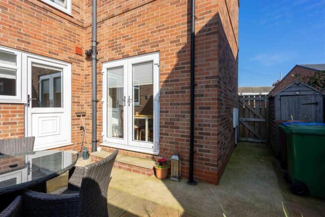 2 bed Semi-Detached for sale Image 5