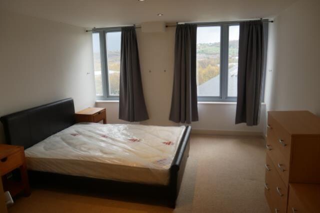 2 bed Apartment to rent Image 9