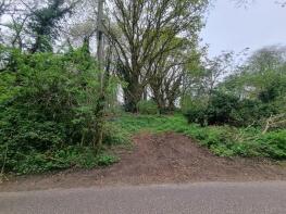 Brackenwood, Hyams Lane, Ipswich IP9 2QF