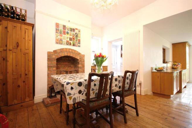 use 4 carisbrook av 6.jpg