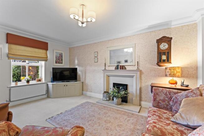 1 Whipling Close-16.jpg