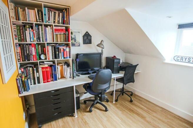 Photo 11