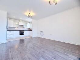 71, Sandringham Lodge, Taverners Way, Hoddesdon EN11 8UG