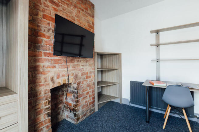 3 bed House to rent Image 9
