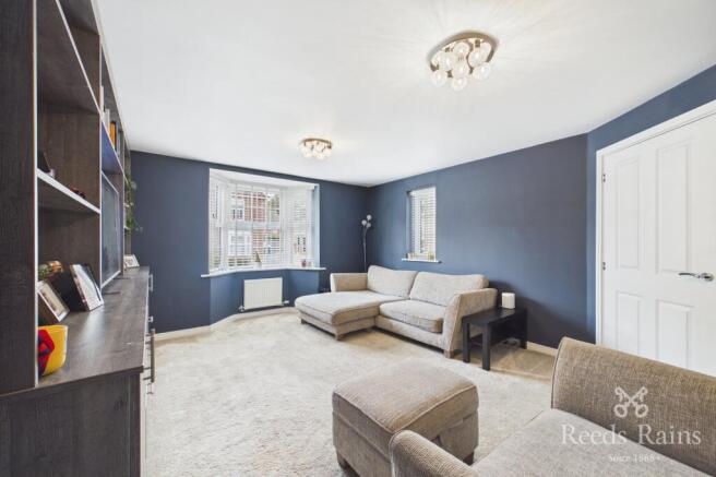 4 bed Detached for sale Image 4
