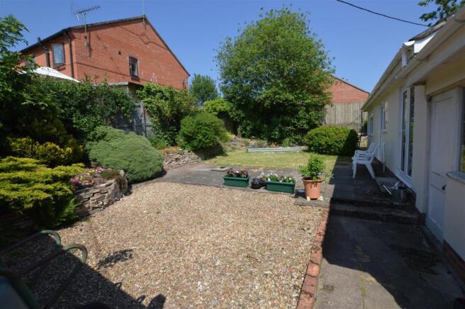 GARDEN 3