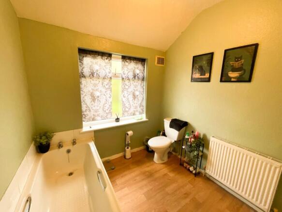 2 bed Terraced for sale Image 12