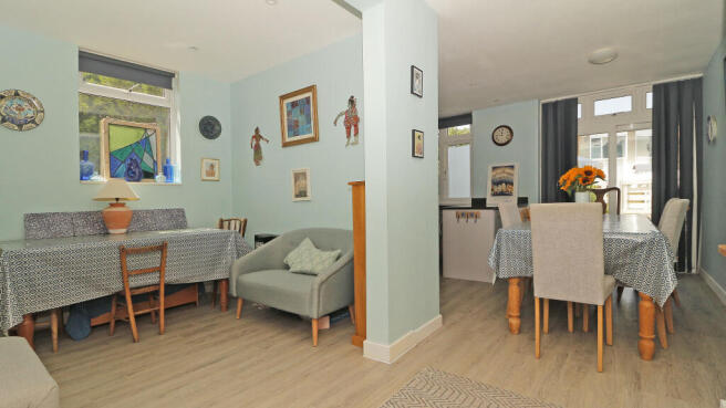 Ellesmere Avenue, Beckenham, Bromley photo 4