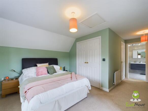 Master suite 