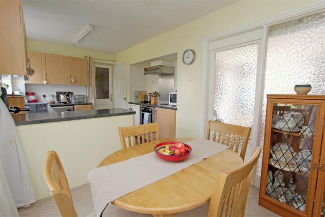 Kitchen Diner..jpg