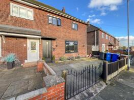 14, Carling Grove, Fenton, Stoke-on-trent ST4 3HP