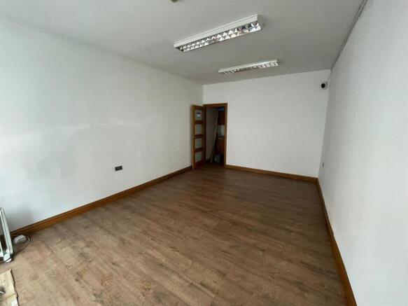 18 New Street - Sales Area