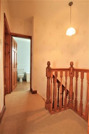 27A Rydal Road landing.JPG