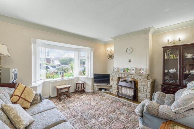 2 bed Bungalow for sale Image 3