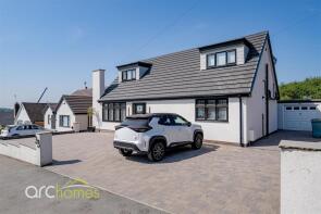 33, Crab Tree Lane, Manchester M46 0AG