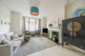 1, Fortis Green Avenue, Hornsey, London N2 9LY
