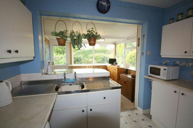 Kitchen/Breakfast Ro