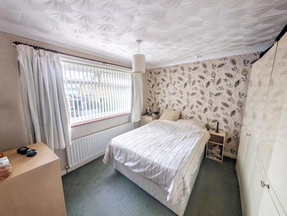 3 bed Semi-Detached for sale Image 9
