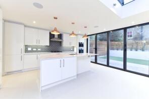 122, Salcott Road, London SW11 6DG
