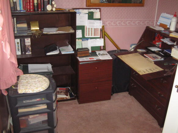 BEDROOM 3