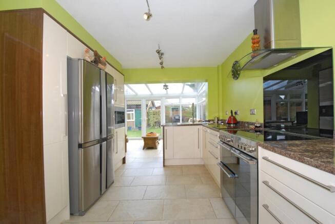 Kitchen/Breakfast Rm