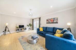 24, Sternhold Avenue, London SW2 4PL