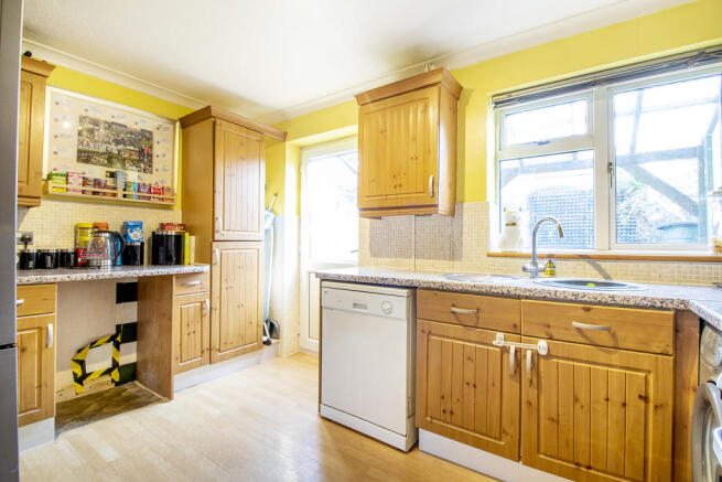Kitchen 2
