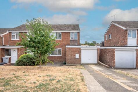 Millholm Road, Desborough, Kettering