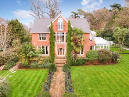 St. Marys Road, Long Ditton, Surbiton, Surrey, KT6