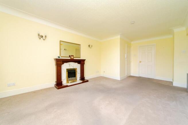 Shalem Court, Wirral photo 4