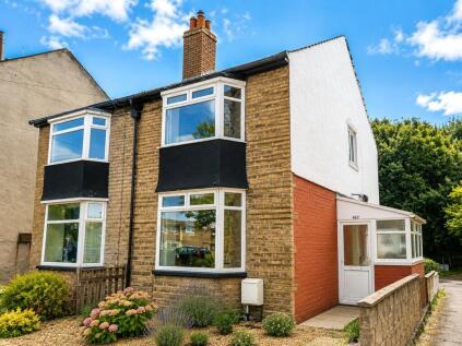 Leeds Road, Huddersfield, HD2