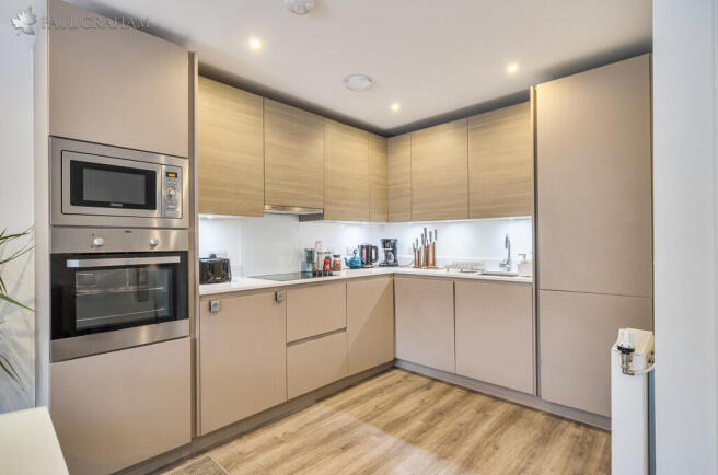 0de17882-2d1e-446...