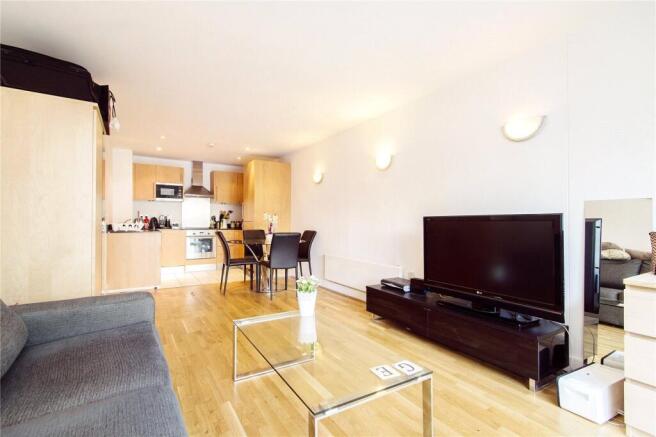 Reception/Kitchen