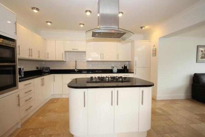 21 Park Walk ANLABY (27)_lzn.jpg