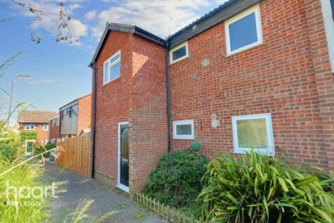 Hambro Close, Rayleigh