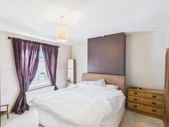 2 bed Terraced for sale Image 11