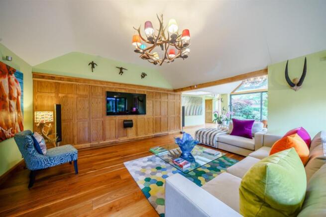 8433495-interior01-800.jpg
