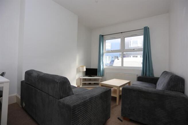 23 HAMPDEN ROAD (11).JPG