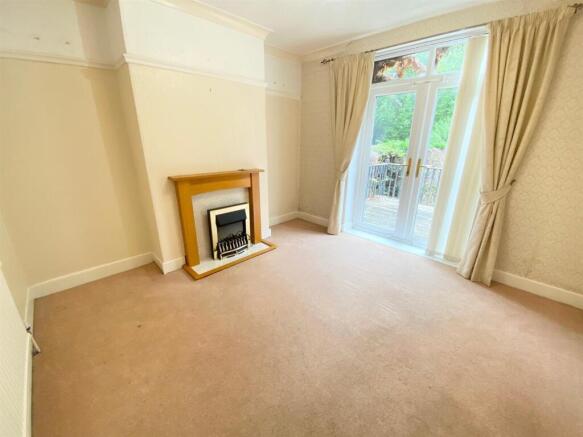 dining room.jpg
