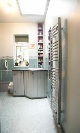 Photo 9