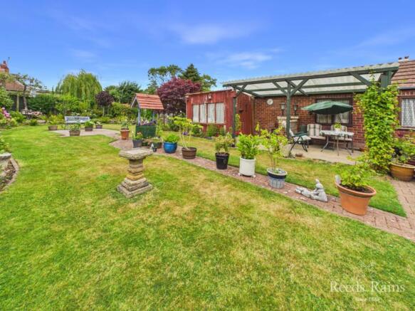 3 bed Detached for sale Image 6