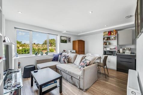 Windmill Place, Southall, UB2