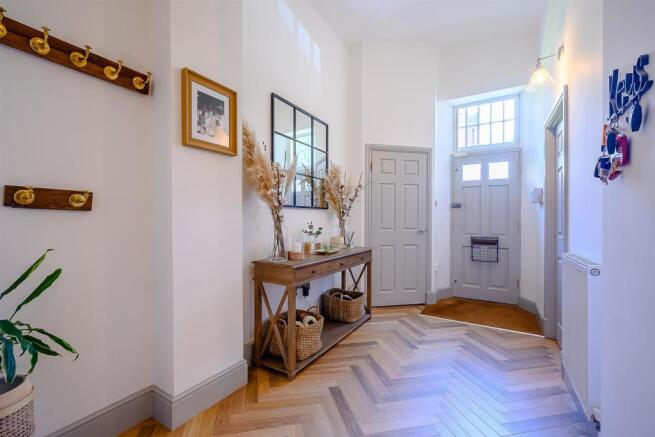 8474993-Interior17.jpg