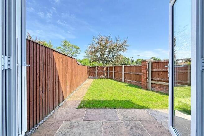 3 bed Semi-Detached for sale Image 6