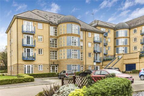 Newland Gardens, Hertford, Hertfordshire, SG13