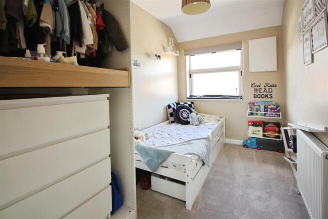 3 bed Semi-Detached for sale Image 8