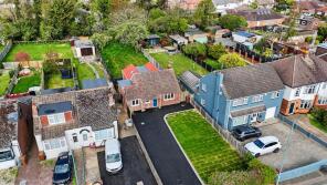 412, Maidstone Road, Rainham, Gillingham ME8 0JA